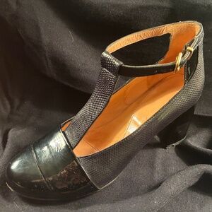 Robert Clergerie Black T-Strap Pumps